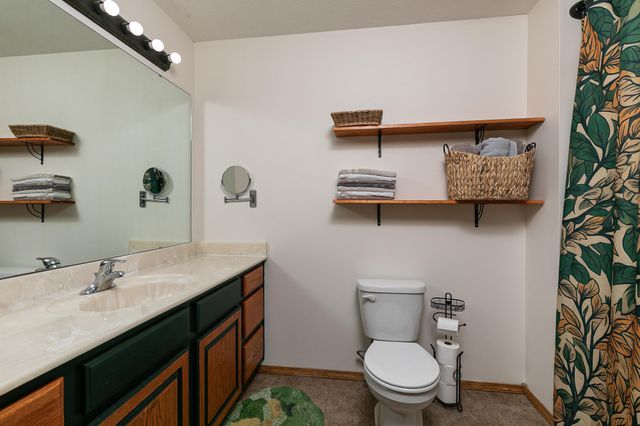 5348 Basswood Court W, Springfield, MO 65802