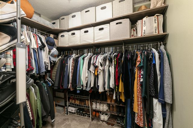 5348 Basswood Court W, Springfield, MO 65802