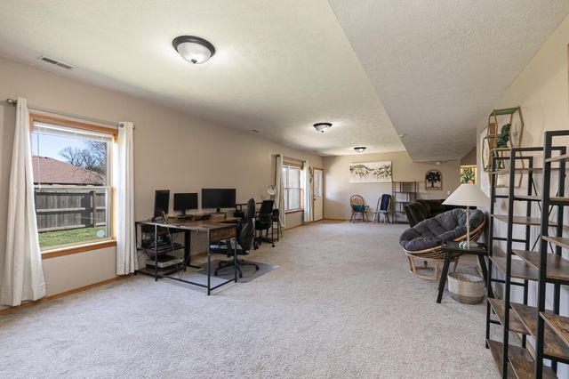 5348 Basswood Court W, Springfield, MO 65802