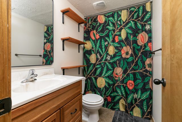 5348 Basswood Court W, Springfield, MO 65802