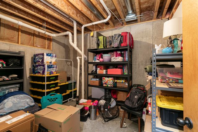 5348 Basswood Court W, Springfield, MO 65802