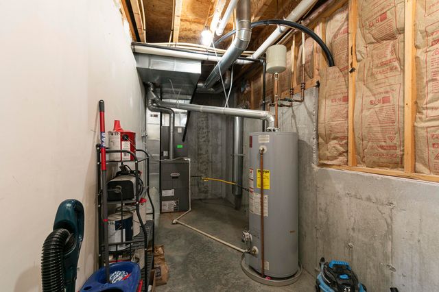 5348 Basswood Court W, Springfield, MO 65802