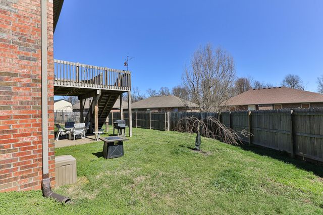 5348 Basswood Court W, Springfield, MO 65802