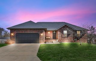 5348 Basswood Court W, Springfield, MO 65802