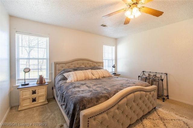 4819 Dora Road, Van Buren, AR 72956