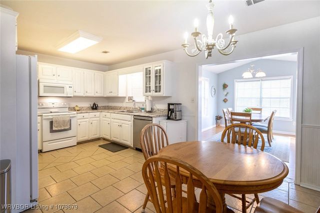 4819 Dora Road, Van Buren, AR 72956