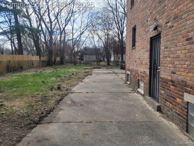 19391 Winston Street, Detroit, MI 48219