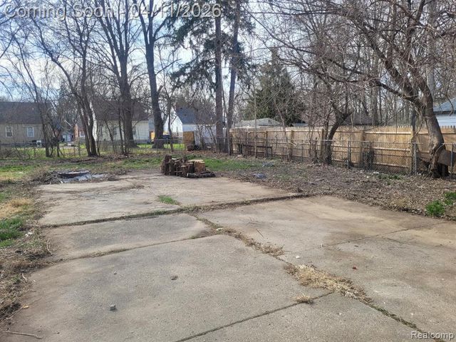 19391 Winston Street, Detroit, MI 48219