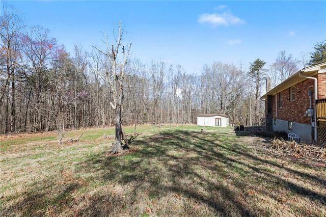 560 Sharp Road, Madison, NC 27025