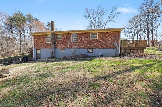 560 Sharp Road, Madison, NC 27025