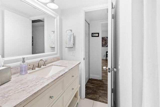 250 NE 20th Street 3210, Boca Raton, FL 33431
