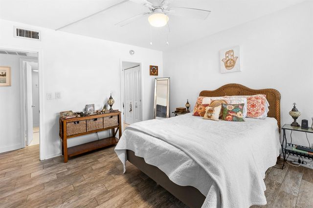 250 NE 20th Street 3210, Boca Raton, FL 33431