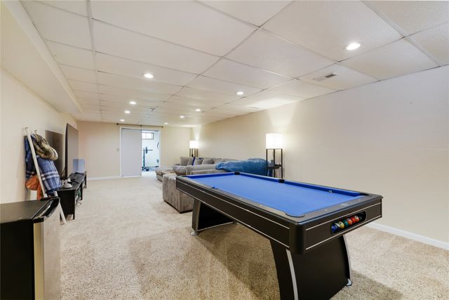 2505 Grand River Drive, Des Moines, IA 50320