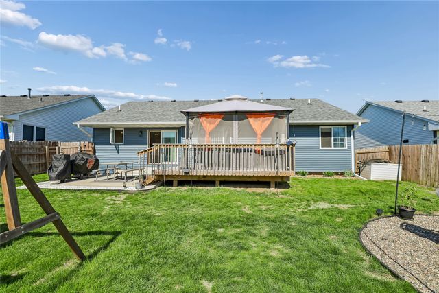 2505 Grand River Drive, Des Moines, IA 50320