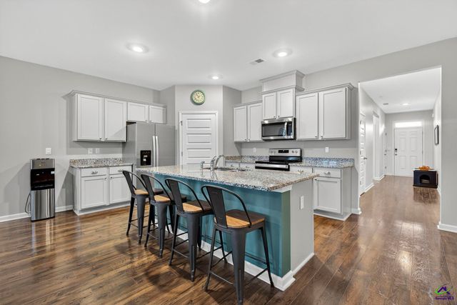 118 Farmers Way, Perry, GA 31069