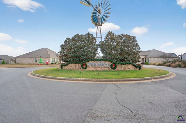 118 Farmers Way, Perry, GA 31069