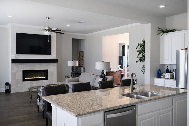 516 Midway Drive, Desoto, TX 75115