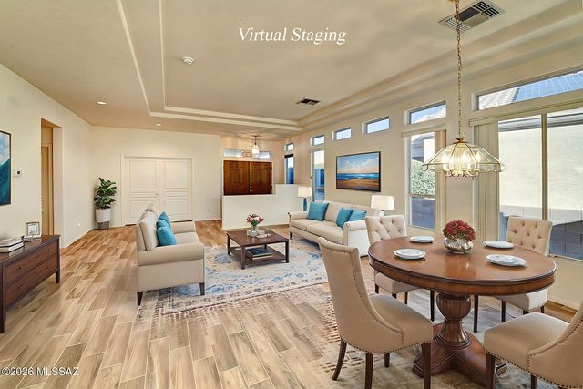 345 W Continental Vista Place, Green Valley, AZ 85614