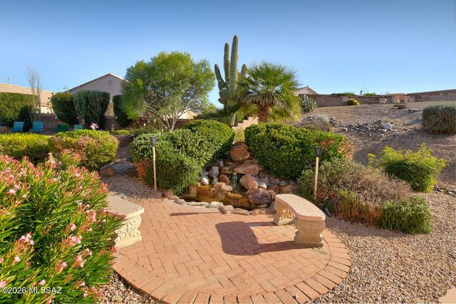 345 W Continental Vista Place, Green Valley, AZ 85614