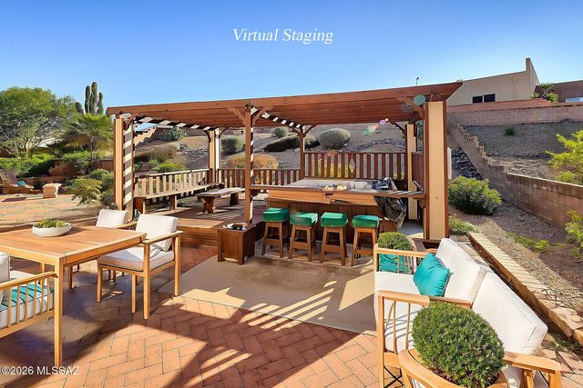 345 W Continental Vista Place, Green Valley, AZ 85614