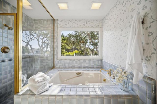 2830 14th Avenue, Carmel, CA 93923