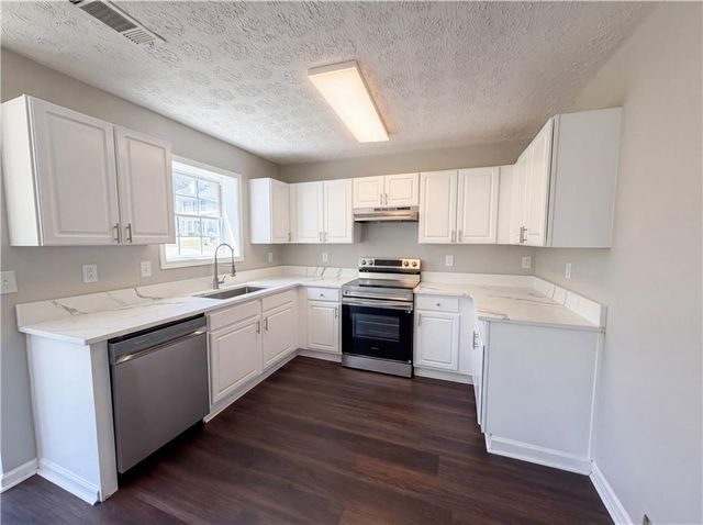 6901 Malvern Court, Lithonia, GA 30038