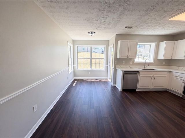 6901 Malvern Court, Lithonia, GA 30038