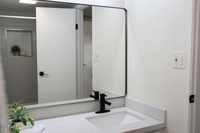 4701 N 68TH Street 235, Scottsdale, AZ 85251