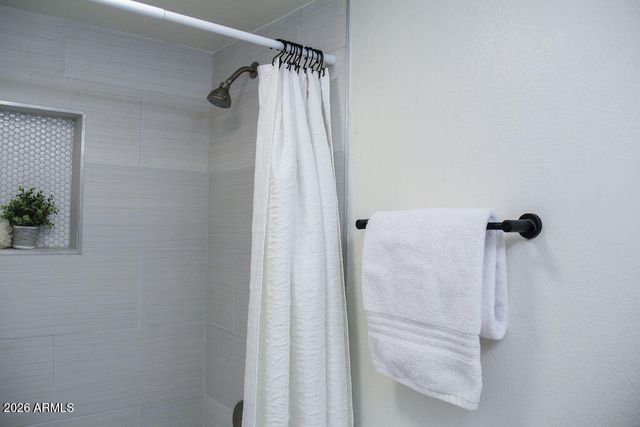 4701 N 68TH Street 235, Scottsdale, AZ 85251