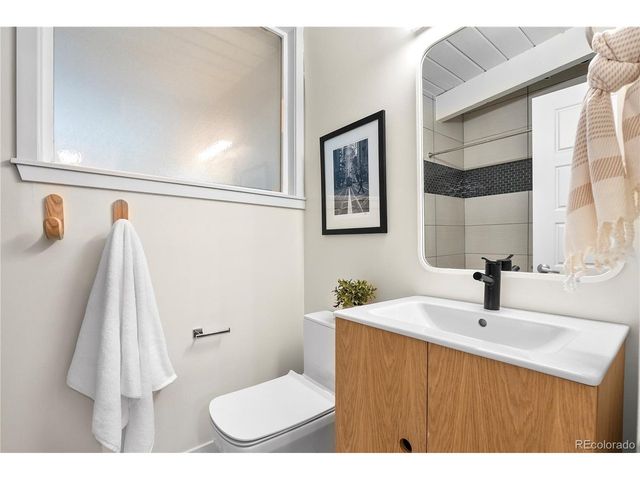 1309 S Elm St, Denver, CO 80222