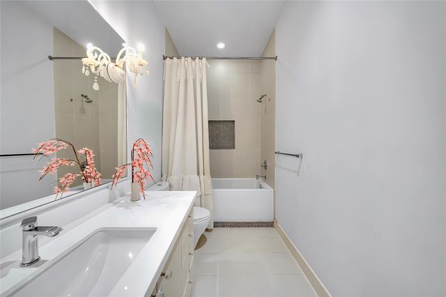 2608 Barbara Lane, West University Place, TX 77005