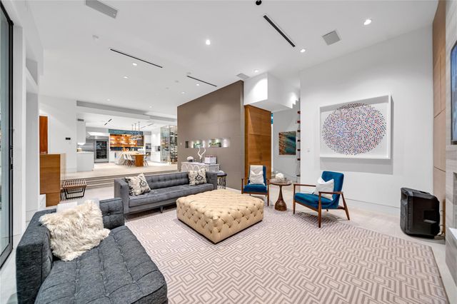 2608 Barbara Lane, West University Place, TX 77005