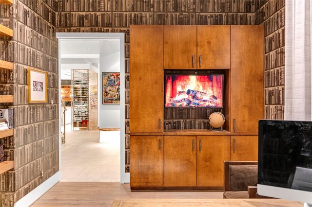 2608 Barbara Lane, West University Place, TX 77005