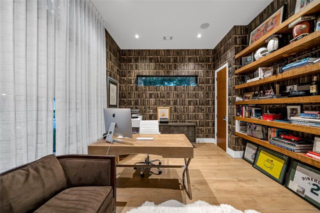 2608 Barbara Lane, West University Place, TX 77005