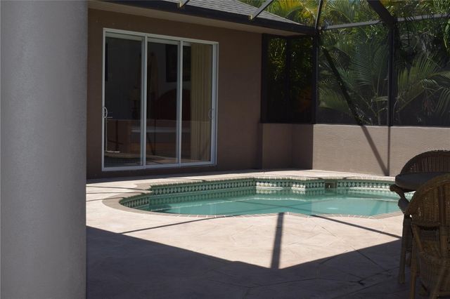 222 ROTONDA BOULEVARD E, Rotonda West, FL 33947
