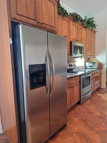 222 ROTONDA BOULEVARD E, Rotonda West, FL 33947