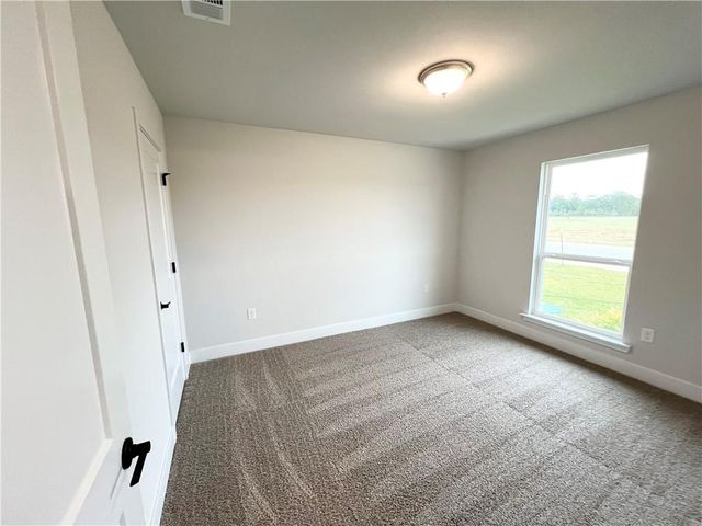1542 Riparian Way E, Mobile, AL 36695