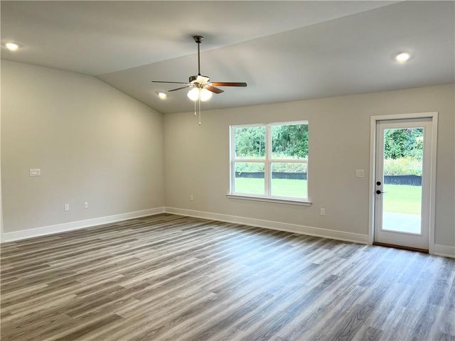 1542 Riparian Way E, Mobile, AL 36695