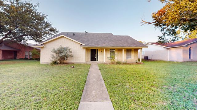 17 Green View Circle, Richardson, TX 75081