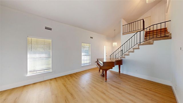 17 Green View Circle, Richardson, TX 75081