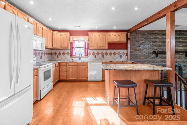 1295 Cattle Ridge Road, Cheraw, SC 29520