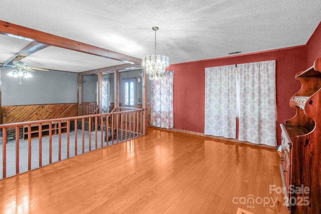 1295 Cattle Ridge Road, Cheraw, SC 29520