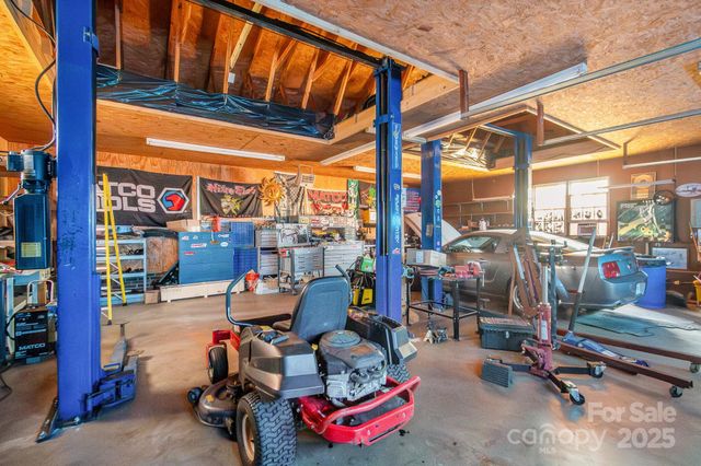 1295 Cattle Ridge Road, Cheraw, SC 29520