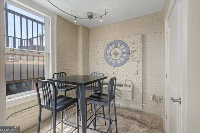 32 Peachtree Street NW 305, Atlanta, GA 30303