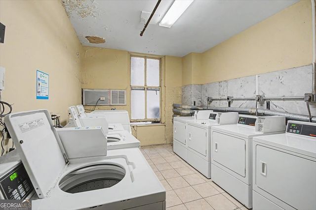 32 Peachtree Street NW 305, Atlanta, GA 30303