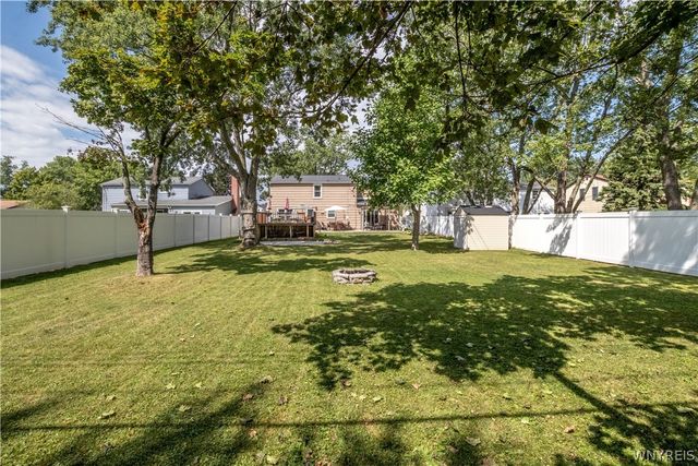 23 Villa Maria Rd, West Seneca, NY 14224