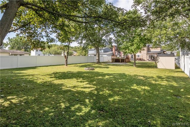 23 Villa Maria Rd, West Seneca, NY 14224