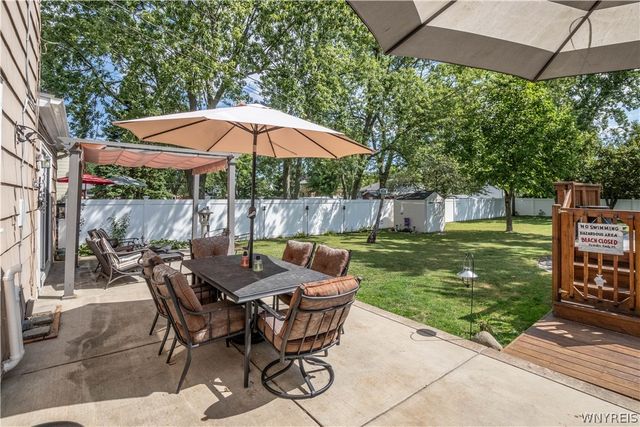23 Villa Maria Rd, West Seneca, NY 14224