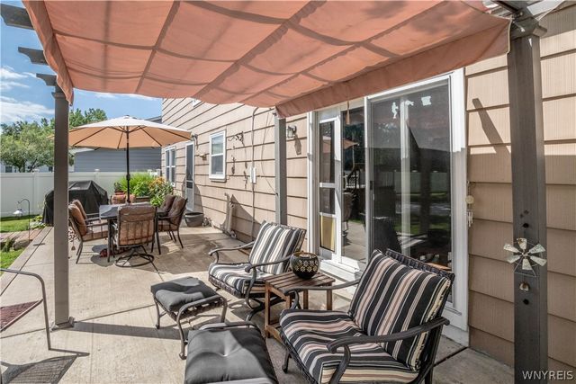 23 Villa Maria Rd, West Seneca, NY 14224