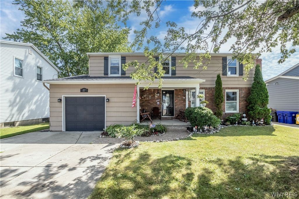 23 Villa Maria Rd, West Seneca, NY 14224